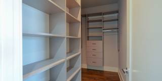 Luxurious 3BR/2BA Condo – Near University of Chicago in the heart of Hyde Park! Gallery 18