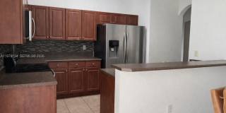 3065 SE 1st Dr Gallery 5