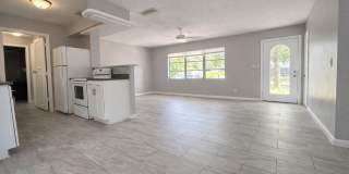 Newly Remodeled 3-Bedroom Home with Florida Room & Large Yard – Move-In Ready! Gallery 5