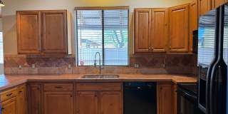 Unique 3Bdm 2Ba home is located in a great central location Gallery 28