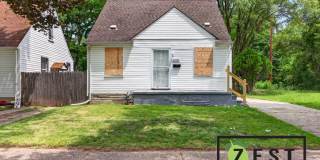 Charming 3 Bedroom home in Detroit Gallery 1