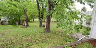Tucked away, conveniently located, home for rent! Gallery 3