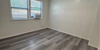 337 S Occidental Boulevard Gallery 7