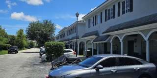 1153 Colonial Palms Way Gallery 1