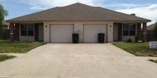 1400 Cinch - A Gallery 11