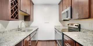 2800 Girard Gallery 25