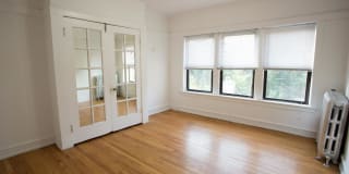 5202-5210 S. Cornell Avenue Gallery 10