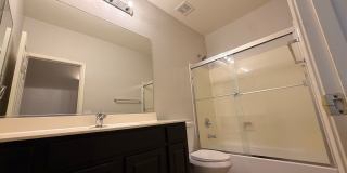 *NEW* Custom Paint/*NO* Carpet 3 BD/2 Bath Spacious Surprise Home! Gallery 19