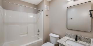 Spring Lakes Apartments Gallery 7