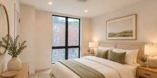 1731 Washington Avenue Gallery 20