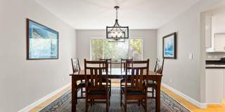 Fully Furnished Modern Home With Great Location Gallery 9