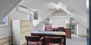 152 N MAIN Street Gallery 38