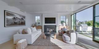 2820 Bayview Gallery 12