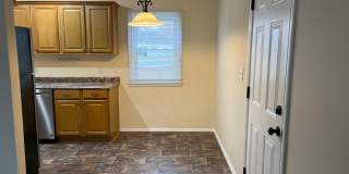 Centrally located 3 bedroom bungalow READY NOW! Centrally located 3 bedroom bungalow READY NOW! Gallery 6