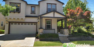 Beautiful 4 Bedroom Windemere Home on Corner Lot Gallery 1