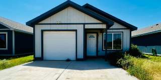 3/2/1 in Northeast Lubbock Gallery 1