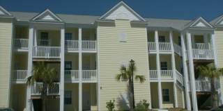 3 bedroom, 2 bath condo in Fountain Pointe Gallery 1