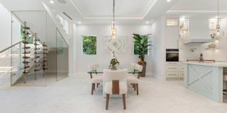 114 Royal Lane Gallery 22