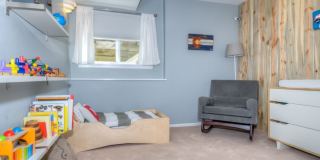 Trailside Living: 5BR Home Steps from Sanitas & Pearl Street Gallery 18