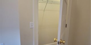 884 Main Street Gallery 10