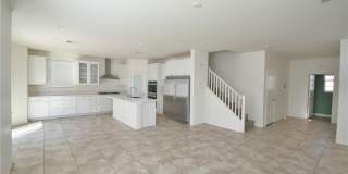 3041 Lake Como Avenue Gallery 5