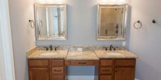 Cornerstone Spacious Single Family w Fenced Yard! Gallery 9