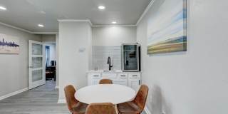 The Vincent - Now Offering $400 OFF of Move-In Costs! Gallery 4
