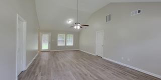 7025 Stoneridge Drive Gallery 4