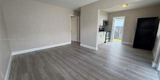 2300 Douglas St Gallery 4