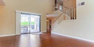 Charming Two Story 3 BR Home Available Mid June! Gallery 10