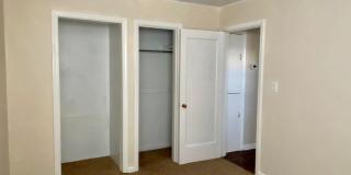 Charming 2bdrm, 1.bath house with garage, workshop space and large yard Charming 2bdrm, 1.bath house with garage, workshop space and large yard Gallery 13