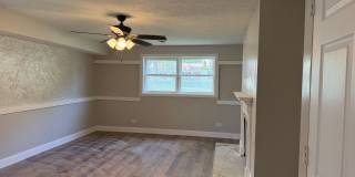 3br 2bth hr 1cr garage fenced in back yard Gallery 21