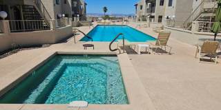 Fully Furnished Winter  Summer Condo Gallery 1