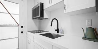 9241 Collins Ave Gallery 11