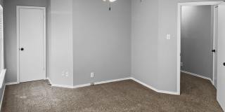 9315 BOWEN DR Gallery 17