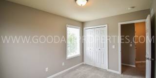 3 Bedroom 2 Bath Townhome End unit in Glenn Village!!! Gallery 9