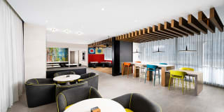 Modern on M Gallery 28