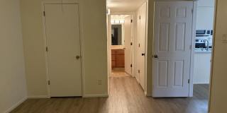 Newly renovated! 2 BED CONDO AT SOSSMAN & MAIN! Gallery 12