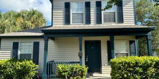 821 5th St Gallery 1