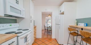 AUGUST PRE-LEASE! ADORABLE 3 bedroom! Gallery 10