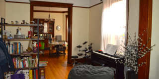3717 N Wayne Avenue Gallery 4