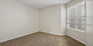 Oasis of Mandarin - Apartments & Townhomes Gallery 16