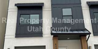 Big Townhome in American Fork Gallery 1