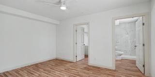 908 Indiana Street - B Gallery 5