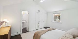 136 Washington Heights Avenue Gallery 7
