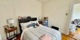 109 Charter St. Gallery 10