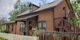 One Bedroom Apartment For Rent Near Pearl Street Mall Gallery 1