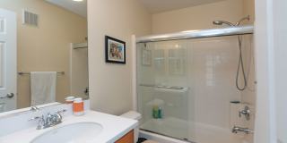 3 Bedroom Townhome in the Escala Community of Mission Valley Gallery 12