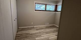10441 York Avenue South Gallery 11
