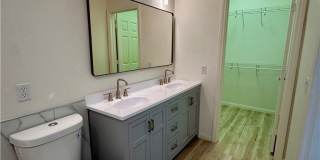 10921 Calcedonian Street Gallery 27